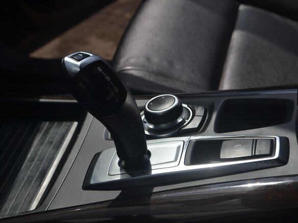 2012 BMW X5 35i II (E70) Рестайлинг, чёрный, 1800000 рублей - вид 11
