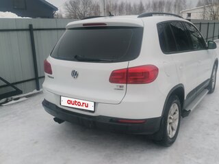 2014 Volkswagen Tiguan I Рестайлинг, белый, 1000000 рублей, вид 2