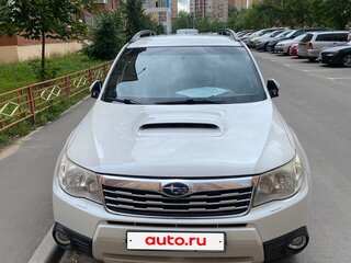 2011 Subaru Forester III Рестайлинг, белый, 1360000 рублей, вид 1