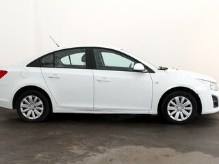 2013 Chevrolet Cruze I Рестайлинг, белый, 657000 рублей, вид 3