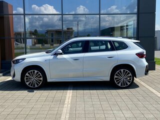 2024 BMW X1 Long 25Li xDrive III (U11/U12), белый, 5450000 рублей, вид 4