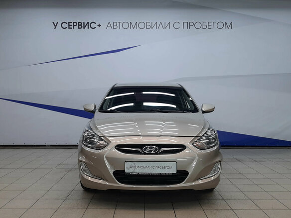 2011 Hyundai Solaris I, бежевый, 659000 рублей - вид 5