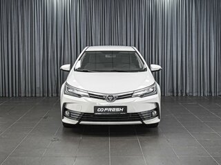 2018 Toyota Corolla XI (E160, E170, E180) Рестайлинг 1, белый, 1560000 рублей, вид 3
