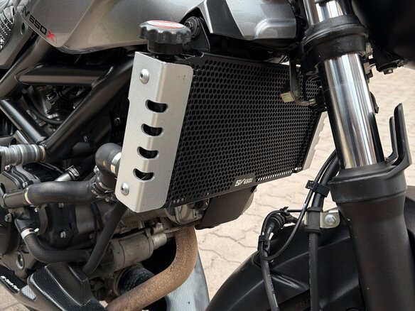 2018 Suzuki SV 650, чёрный, 500000 рублей - вид 8