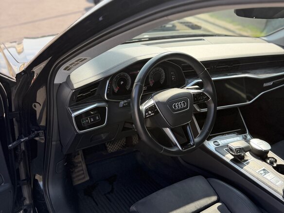 2021 Audi A6 45 TFSI V (C8), чёрный, 4570000 рублей - вид 10