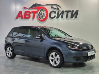 Volkswagen Golf VI
