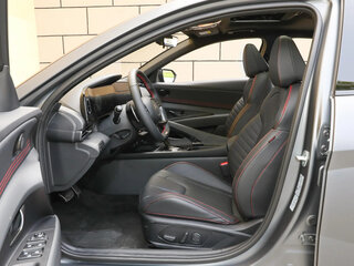 2025 Hyundai Elantra VII (CN7) Рестайлинг, чёрный, 2203000 рублей, вид 4