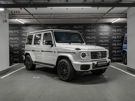 2025 Mercedes-Benz G-Класс 450 d III (W465) Рестайлинг, белый, 24150000 рублей, вид 3