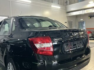 2026 Lada (ВАЗ) Granta I Рестайлинг, чёрный, 1068000 рублей, вид 5