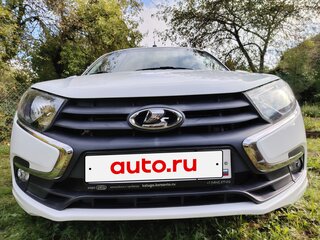 2018 Lada (ВАЗ) Granta I Рестайлинг, белый, 980000 рублей, вид 2