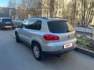 2014 Volkswagen Tiguan I Рестайлинг, серебристый, 1749000 рублей, вид 5