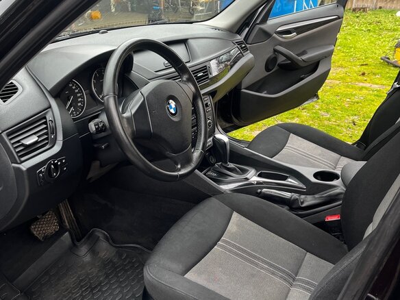2012 BMW X1 18i I (E84), чёрный, 1020000 рублей - вид 5