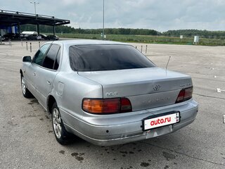 1991 Toyota Camry III (XV10), серебристый, 149000 рублей, вид 3
