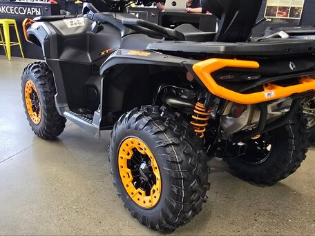 2025 BRP Can-Am Outlander Max XT-P 1000R, серый, 2990000 рублей, вид 3