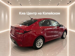 2019 Kia Rio IV, красный, 1449900 рублей, вид 5