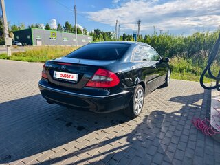 2006 Mercedes-Benz CLK-Класс 280 II (W209) Рестайлинг, чёрный, 760000 рублей, вид 2