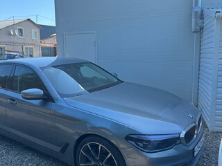 2019 BMW 5 серии 520d VII (G30/G31/G38), серый, 2599999 рублей, вид 2