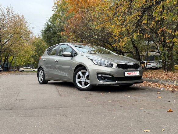 2015 Kia Ceed II, серебристый, 1270000 рублей