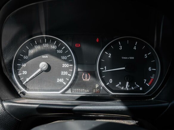 2008 BMW 1 серии 116i I (E81/E82/E87/E88) Рестайлинг, белый, 608000 рублей - вид 15