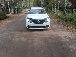 2015 Renault Logan II, белый, 520000 рублей, вид 1