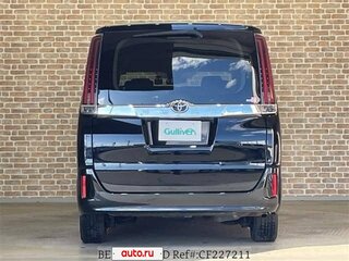 2021 Toyota Noah III (R80) Рестайлинг, чёрный, 2165002 рублей, вид 4