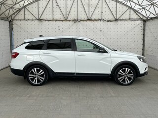 2020 Lada (ВАЗ) Vesta SW Cross I, белый, 1230000 рублей, вид 4