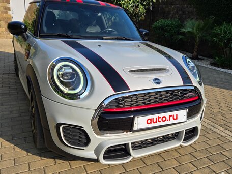 2020 Mini Hatch JCW III (F55/F56) Рестайлинг, серебристый, 3080000 рублей, вид 2