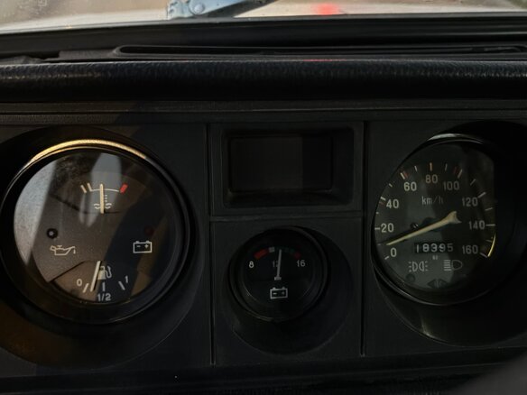 1997 Lada (ВАЗ) 2105, жёлтый, 120000 рублей - вид 7