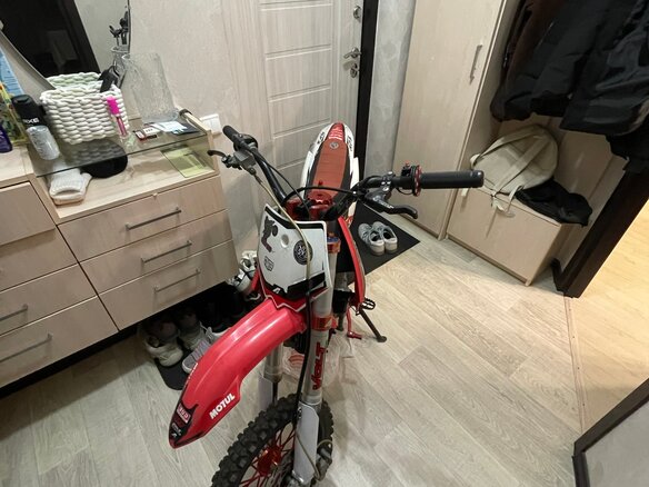 2014 Apollo RFZ, красный, 30000 рублей - вид 4