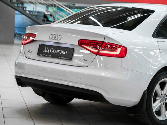 2013 Audi A4 IV (B8) Рестайлинг, белый, 1090000 рублей - вид 11