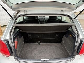 2010 Volkswagen Polo V, серебристый, 525000 рублей, вид 3