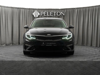 2018 Kia K5 II, чёрный, 1585000 рублей, вид 3