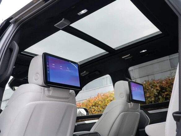2025 Cadillac Escalade V Рестайлинг, чёрный, 21990000 рублей - вид 27