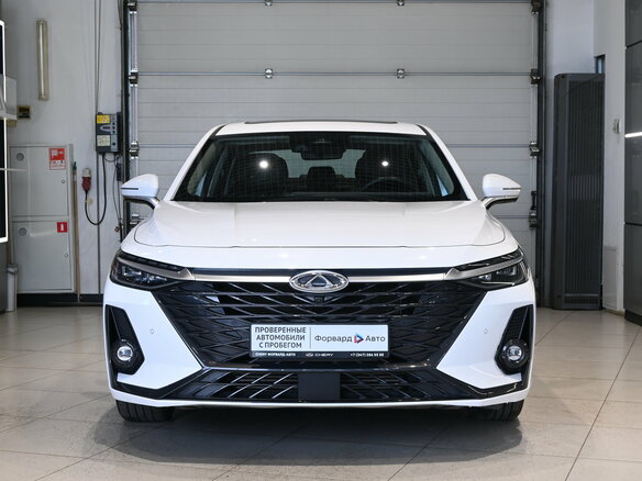 2023 Chery Arrizo 8, белый - вид 2