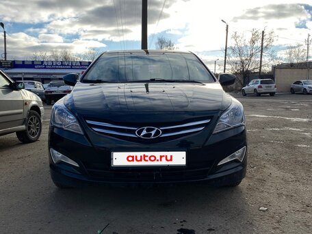 2016 Hyundai Solaris I Рестайлинг, чёрный, 1150000 рублей, вид 2