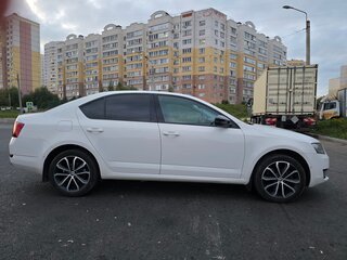 2015 Skoda Octavia III (A7), белый, 1250000 рублей, вид 2
