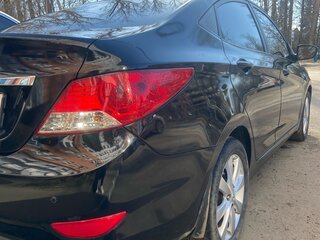 2011 Hyundai Solaris I, чёрный, 900000 рублей, вид 5