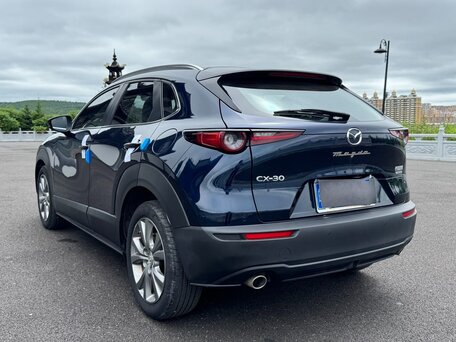 2022 Mazda CX-30 I, синий, 2400000 рублей, вид 4
