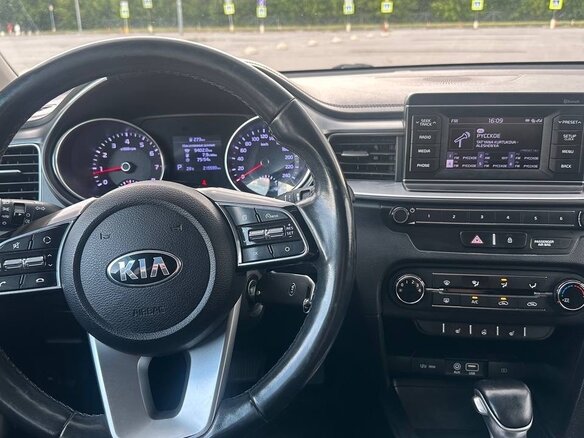 2019 Kia Ceed III, белый, 1288000 рублей - вид 6