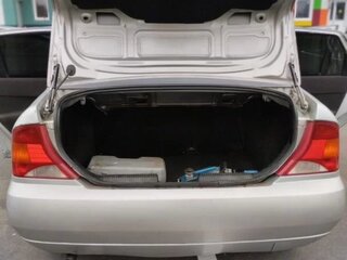2001 Ford Focus I Рестайлинг, серебристый, 230000 рублей, вид 4