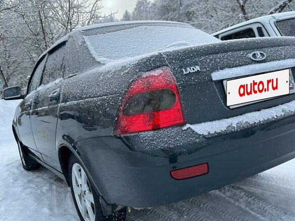 2013 Lada (ВАЗ) Priora I Рестайлинг, зелёный, 400000 рублей - вид 22