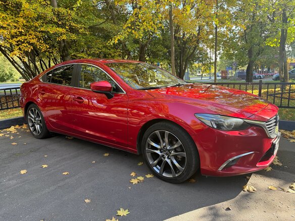 2017 Mazda 6 III (GJ) Рестайлинг, красный, 1850000 рублей