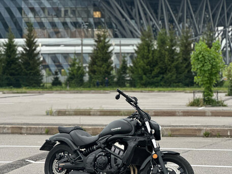 2021 Kawasaki EN650 Vulcan S, чёрный, 880000 рублей, вид 3