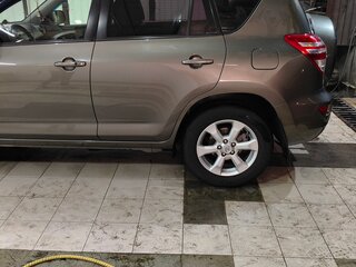 2010 Toyota RAV4 III (XA30) Рестайлинг, золотистый, 1250000 рублей, вид 4