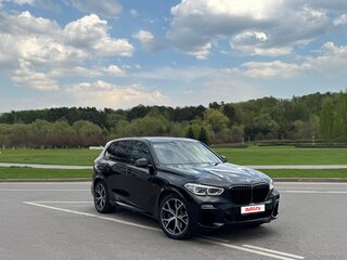 2019 BMW X5 M50d IV (G05/G18), чёрный, 6850000 рублей, вид 2