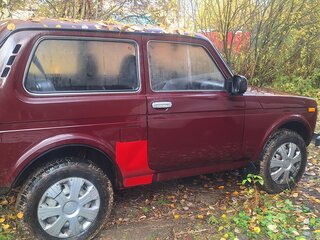 2011 Lada (ВАЗ) 2121 (4x4) I Рестайлинг, пурпурный, 300000 рублей, вид 3