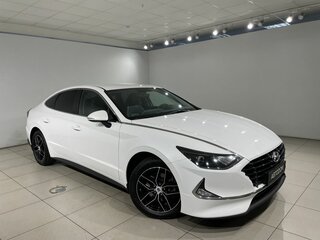 2021 Hyundai Sonata VIII (DN8), белый, 2490000 рублей, вид 3