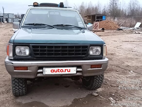 1994 Mitsubishi L200 II, зелёный, 350000 рублей