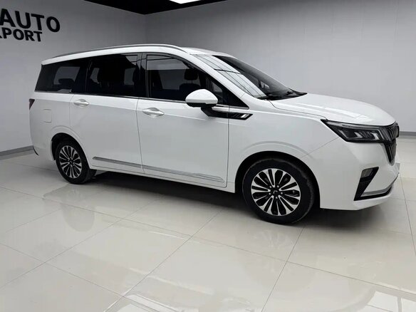 2022 Wuling Jiachen, белый, 1100000 рублей - вид 5