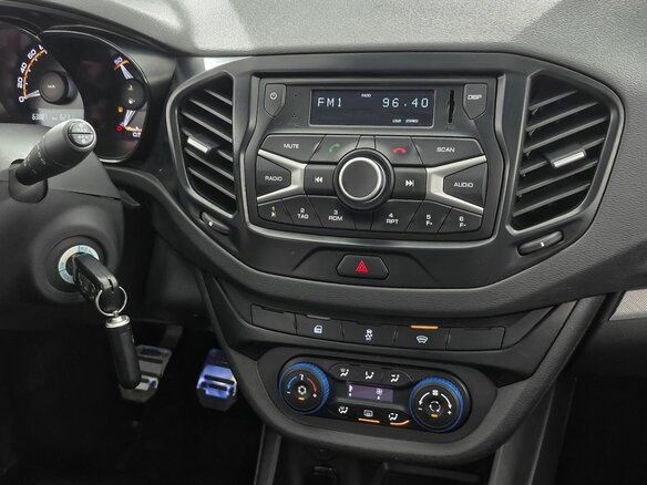 2020 Lada (ВАЗ) Vesta I, белый, 1021000 рублей - вид 16